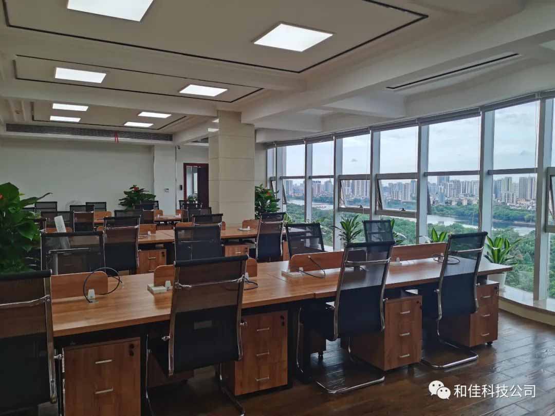 软件开发部.jpg